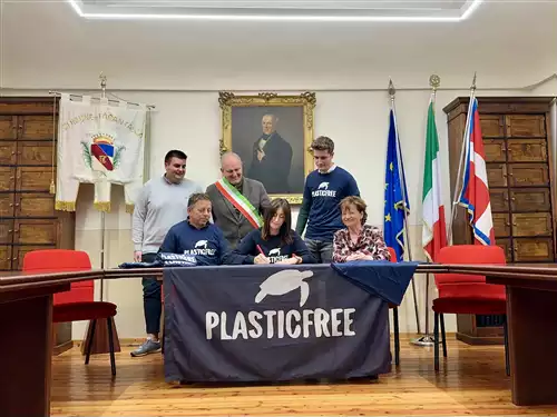 IL COMUNE DI TARANTASCA SIGLA IL PROTOCOLLO DI INTESA CON PLASTIC FREE